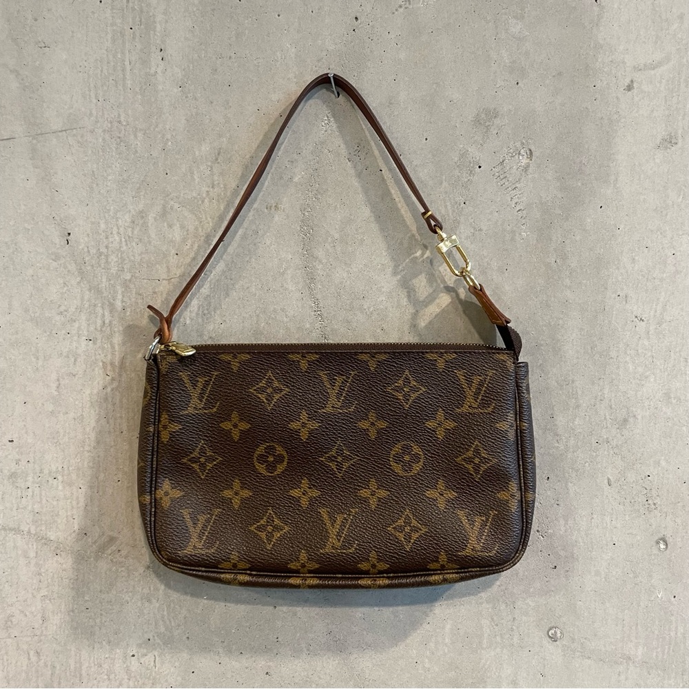 Vintage Louis Vuitton Monogram Pochette Accessories